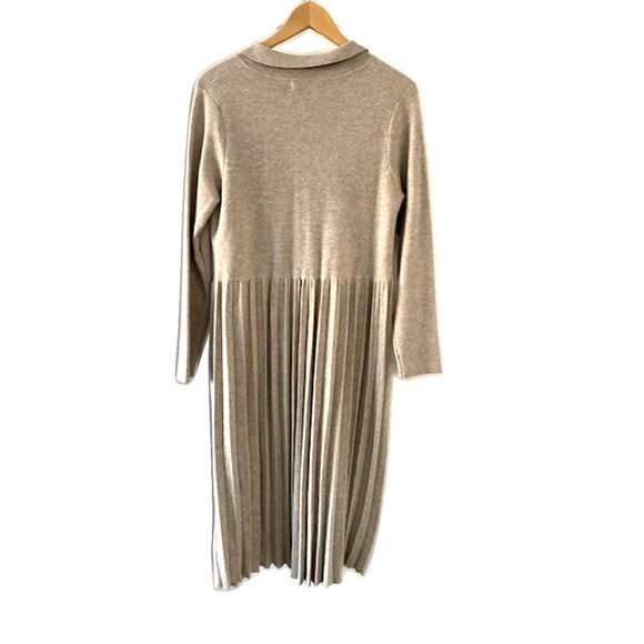 NWOT Knit One Piece Classic Pleated Dress - Picture 2 of 4